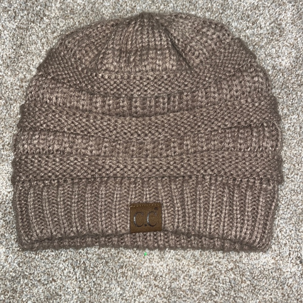 brown/tan C.C hat